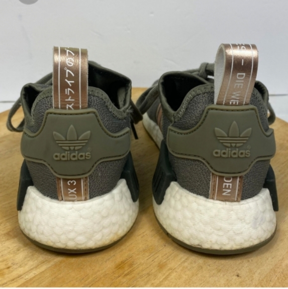 Adidas Originals NMD_R1 Boost Shoes Sneakers Womens 7.5 Green Casual Activewear - Picture 10 of 12